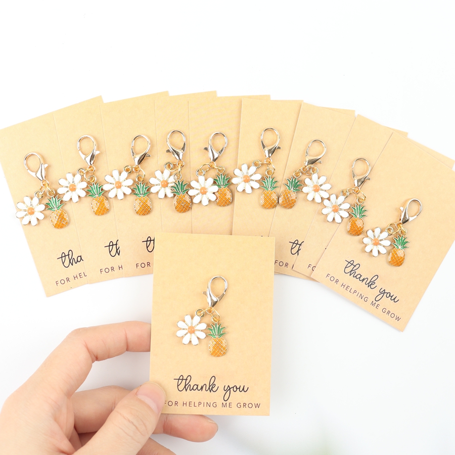 10 Mini Pineapple Keychains, w - огляд і ціна Event Party